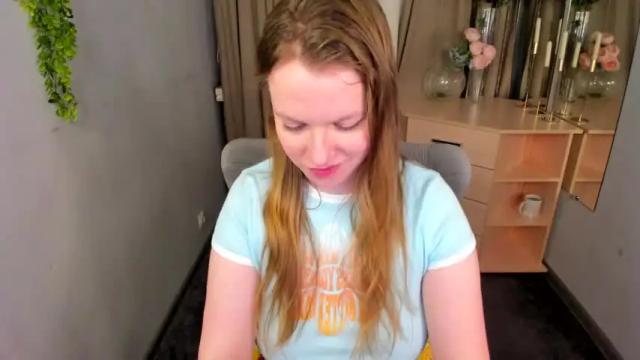 Image 12 of your_sunny_melissa_ Stream on Chaturbate on 14 months ago