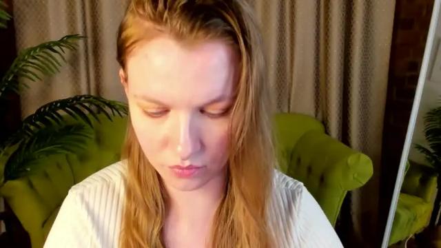 Image 3 of your_sunny_melissa_ Stream on Chaturbate on 15 months ago