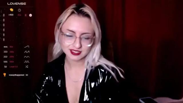 Image 11 of your_valentine_ Stream on Chaturbate on 19 months ago