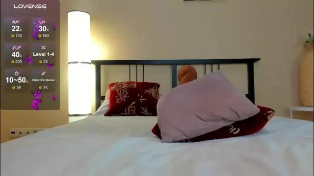 Image 2 of yourastral Stream on Chaturbate on 5 months ago