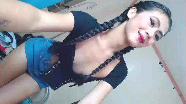 Image 10 of yourbabyriana Stream on Chaturbate on 4 months ago