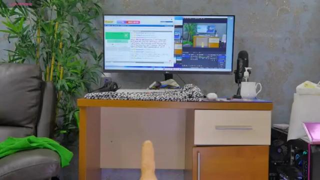 Image 12 of yourburnwish Stream on Chaturbate on 13 months ago