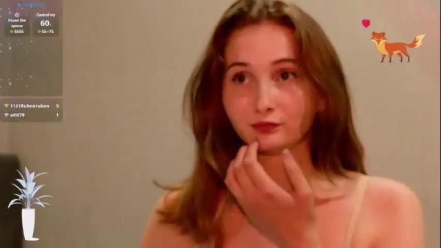 Image 4 of yourcreamyister Stream on Chaturbate on 4 months ago