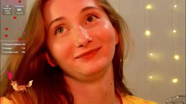 Image 6 of yourcreamyister Stream on Chaturbate on 2 months ago