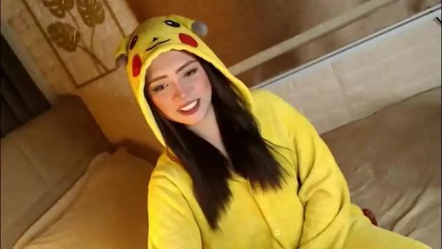 Image 12 of yourdevilsweettsx Stream on Chaturbate on 2 months ago