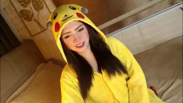 Image 2 of yourdevilsweettsx Stream on Chaturbate on 2 months ago