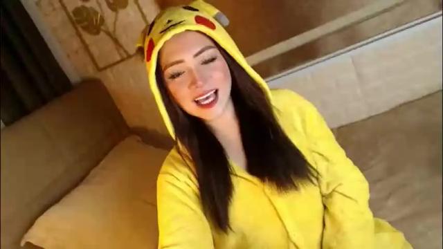 Image 11 of yourdevilsweettsx Stream on Chaturbate on 2 months ago