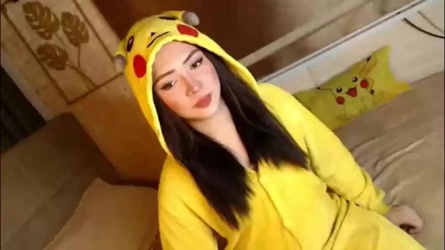 Image 2 of yourdevilsweettsx Stream on Chaturbate on 1 month ago