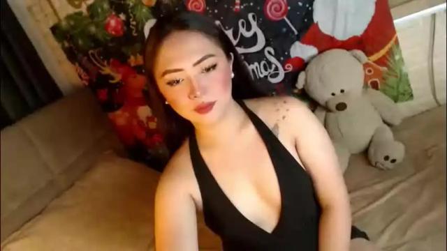 Image 3 of yourdevilsweettsx Stream on Chaturbate on 1 month ago