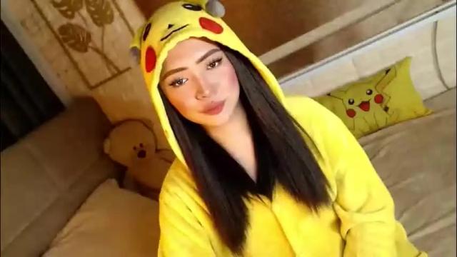 Image 3 of yourdevilsweettsx Stream on Chaturbate on 1 month ago