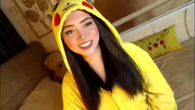 Image 4 of yourdevilsweettsx Stream on Chaturbate on 1 month ago