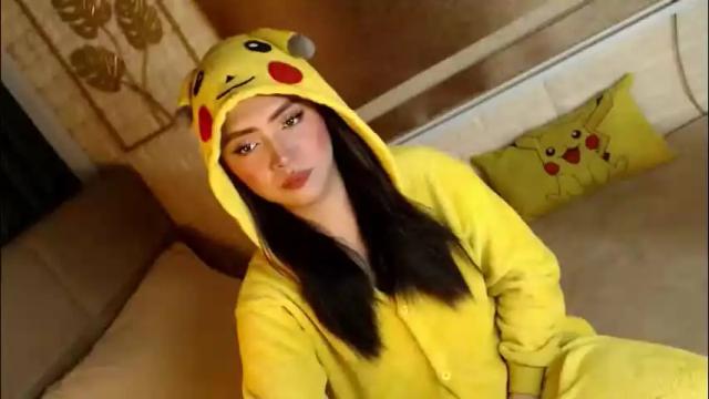 Image 10 of yourdevilsweettsx Stream on Chaturbate on 26 days ago