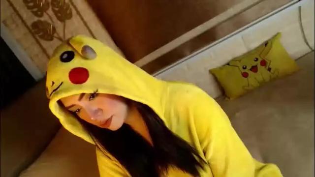 Image 11 of yourdevilsweettsx Stream on Chaturbate on 26 days ago