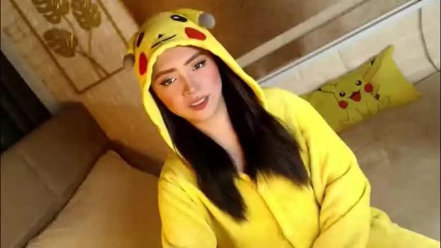 Image 2 of yourdevilsweettsx Stream on Chaturbate on 26 days ago