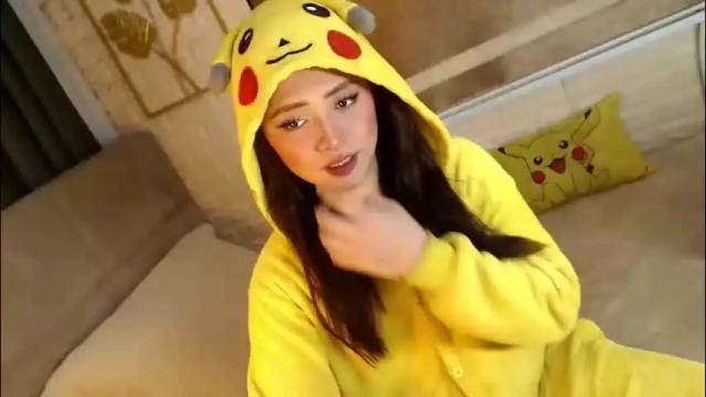 Image 2 of yourdevilsweettsx Stream on Chaturbate on 17 days ago