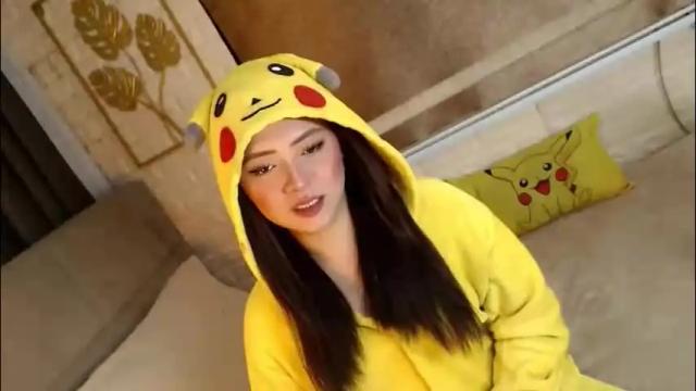 Image 11 of yourdevilsweettsx Stream on Chaturbate on 14 days ago