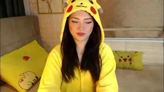 Image 4 of yourdevilsweettsx Stream on Chaturbate on 5 days ago