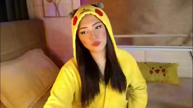 Image 3 of yourdevilsweettsx Stream on Chaturbate on 2 days ago