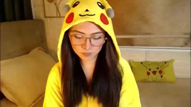 Image 10 of yourdevilsweettsx Stream on Chaturbate on 22 hours ago