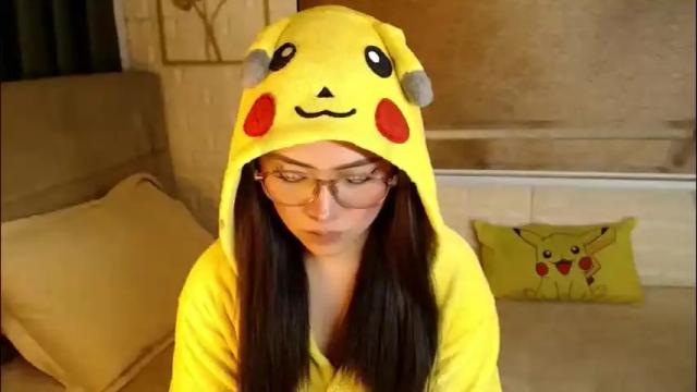 Image 4 of yourdevilsweettsx Stream on Chaturbate on 22 hours ago