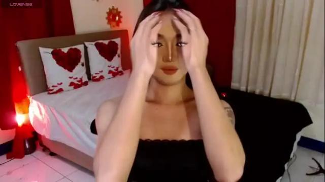 Image 2 of yourdreampinayx Stream on Chaturbate on 17 months ago