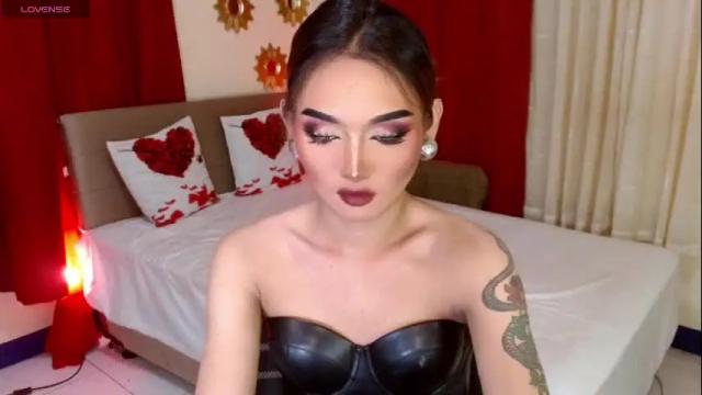 Image 8 of yourdreampinayx Stream on Chaturbate on 17 months ago