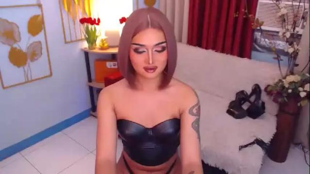 Image 11 of yourdreampinayx Stream on Chaturbate on 1 month ago
