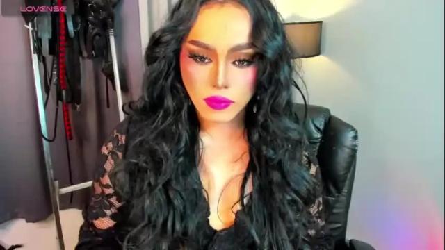 Image 2 of yourfiercemistress Stream on Chaturbate on 1 month ago
