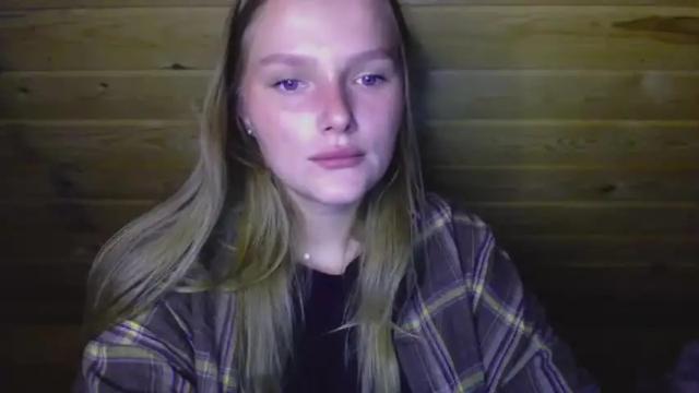 Image 11 of yourfriendmonica Stream on Chaturbate on 22 months ago