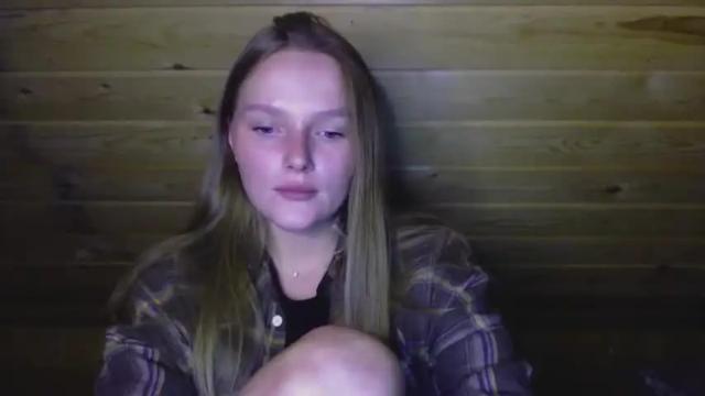 Image 4 of yourfriendmonica Stream on Chaturbate on 22 months ago