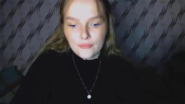 Image 10 of yourfriendmonica Stream on Chaturbate on 18 months ago