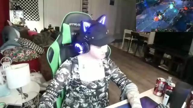 Thumbnail 1, yourgamergf's Stream at Chaturbate, 14 months ago