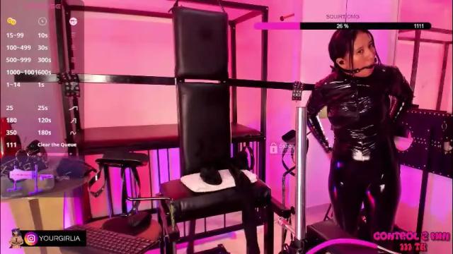Image 11 of yourgirlia_ Stream on Chaturbate on 1 month ago