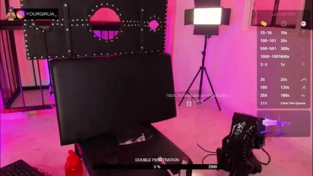 Image 4 of yourgirlia_ Stream on Chaturbate on 1 month ago