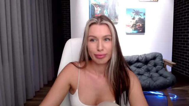 Thumbnail 2, yourgirlx13's Stream at Chaturbate, 15 months ago