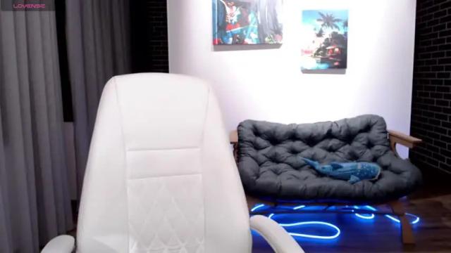 Image 4 of yourgirlx13 Stream on Chaturbate on 15 months ago
