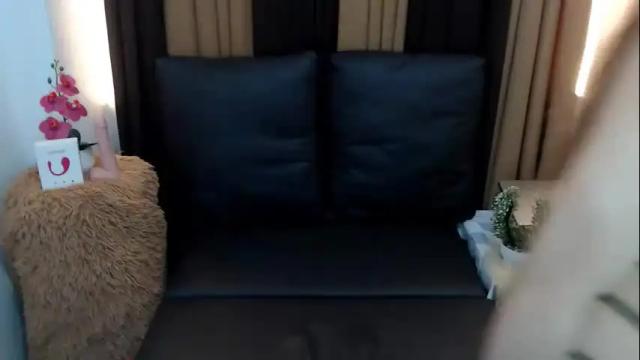 Image 11 of yourgirlzachary Stream on Chaturbate on 14 days ago