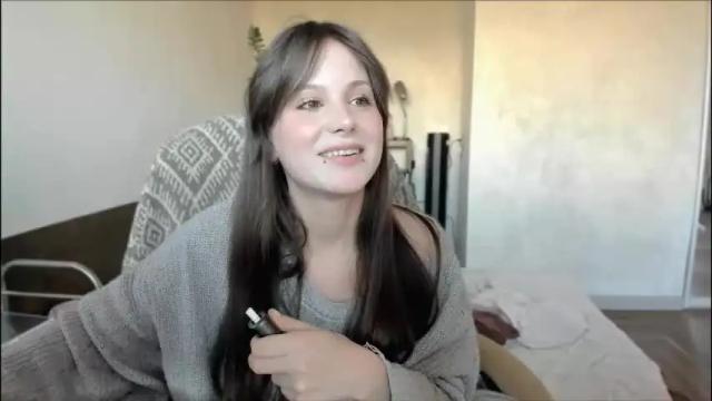 Image 2 of yourher0in Stream on Chaturbate on 1 month ago