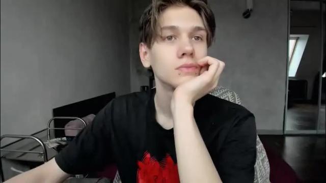 Image 2 of yourher0in Stream on Chaturbate on 2 months ago