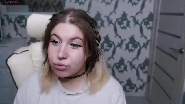Image 3 of yourkarma_2_0 Stream on Chaturbate on 14 days ago