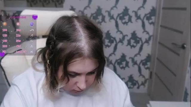 Image 4 of yourkarma_2_0 Stream on Chaturbate on 11 days ago