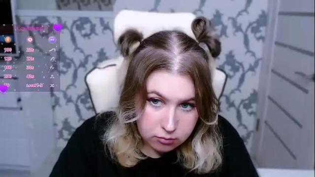 Image 3 of yourkarma_2_0 Stream on Chaturbate on 2 days ago