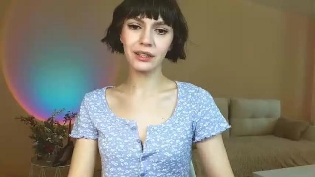 Image 3 of yourladysunshine Stream on Chaturbate on 14 months ago