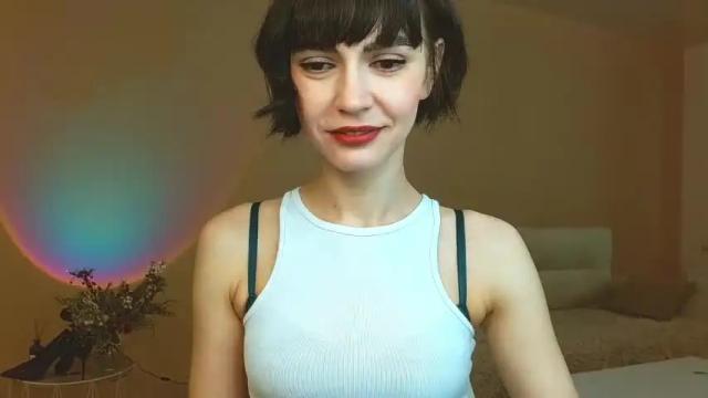 Image 2 of yourladysunshine Stream on Chaturbate on 14 months ago