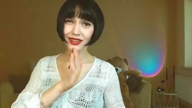 Image 11 of yourladysunshine Stream on Chaturbate on 14 months ago
