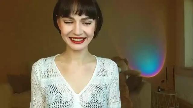 Image 2 of yourladysunshine Stream on Chaturbate on 14 months ago