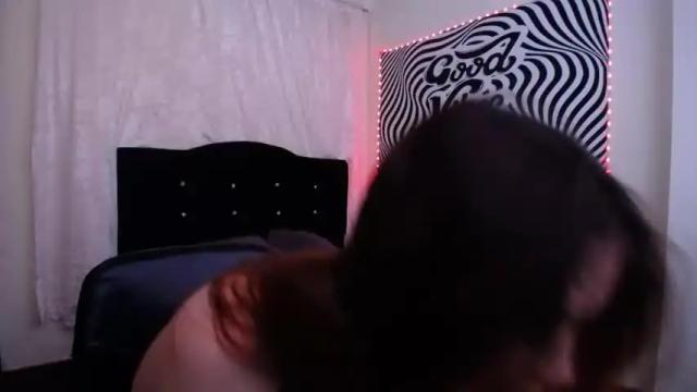Image 3 of yourlatinhot Stream on Chaturbate on 21 months ago