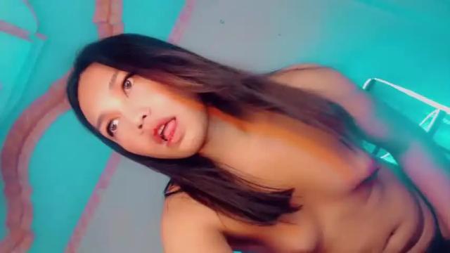 Image 6 of yourlittle_angel69 Stream on Chaturbate on 14 months ago
