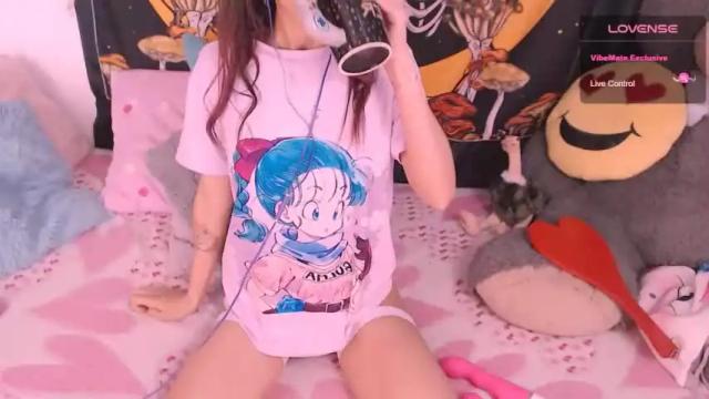 Image 3 of yourlittlecupcake Stream on Chaturbate on 20 months ago