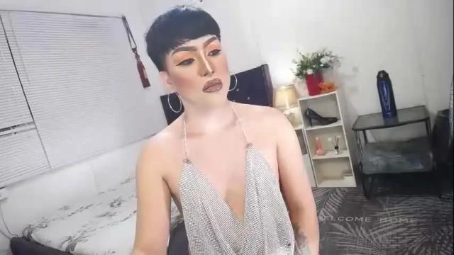 Image 11 of yourlivingonurdream Stream on Chaturbate on 26 days ago